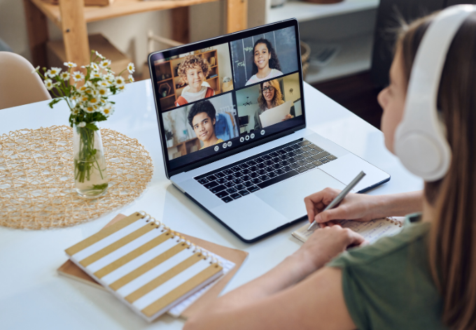 Brown Modern Kids Fashion Instagram Post (650 x 430 px) (4)